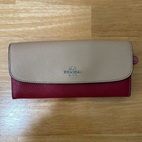 Burgundy Pink Tan Colorblock Coach Slim Envelope Wallet Crossgrain Leather EUC - Picture 1 of 4